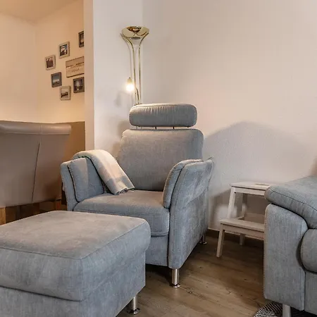 Apartment 50177... *